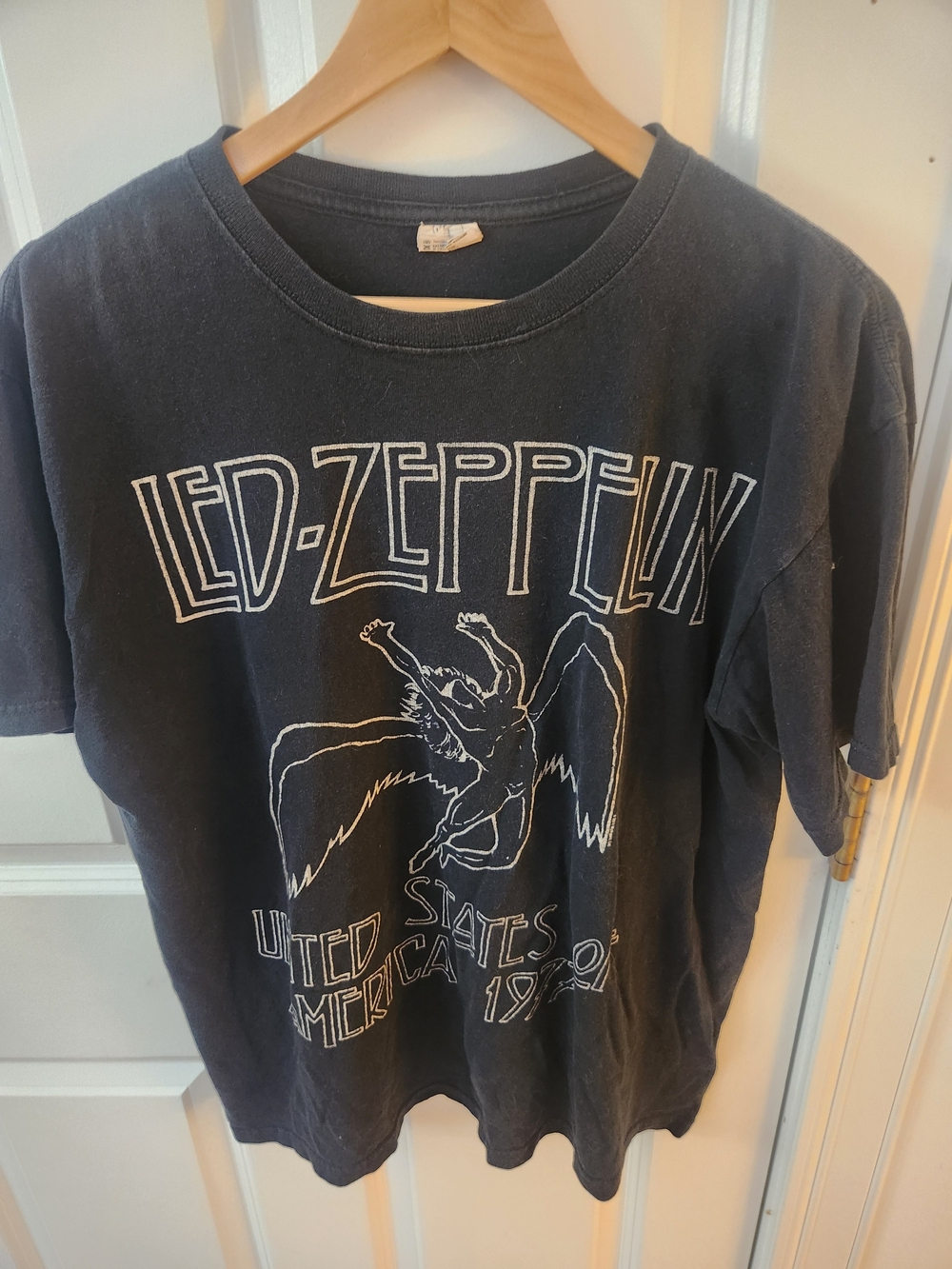 Vintage Anvil 80S/90S Black Graphic led Zeppelin Tee